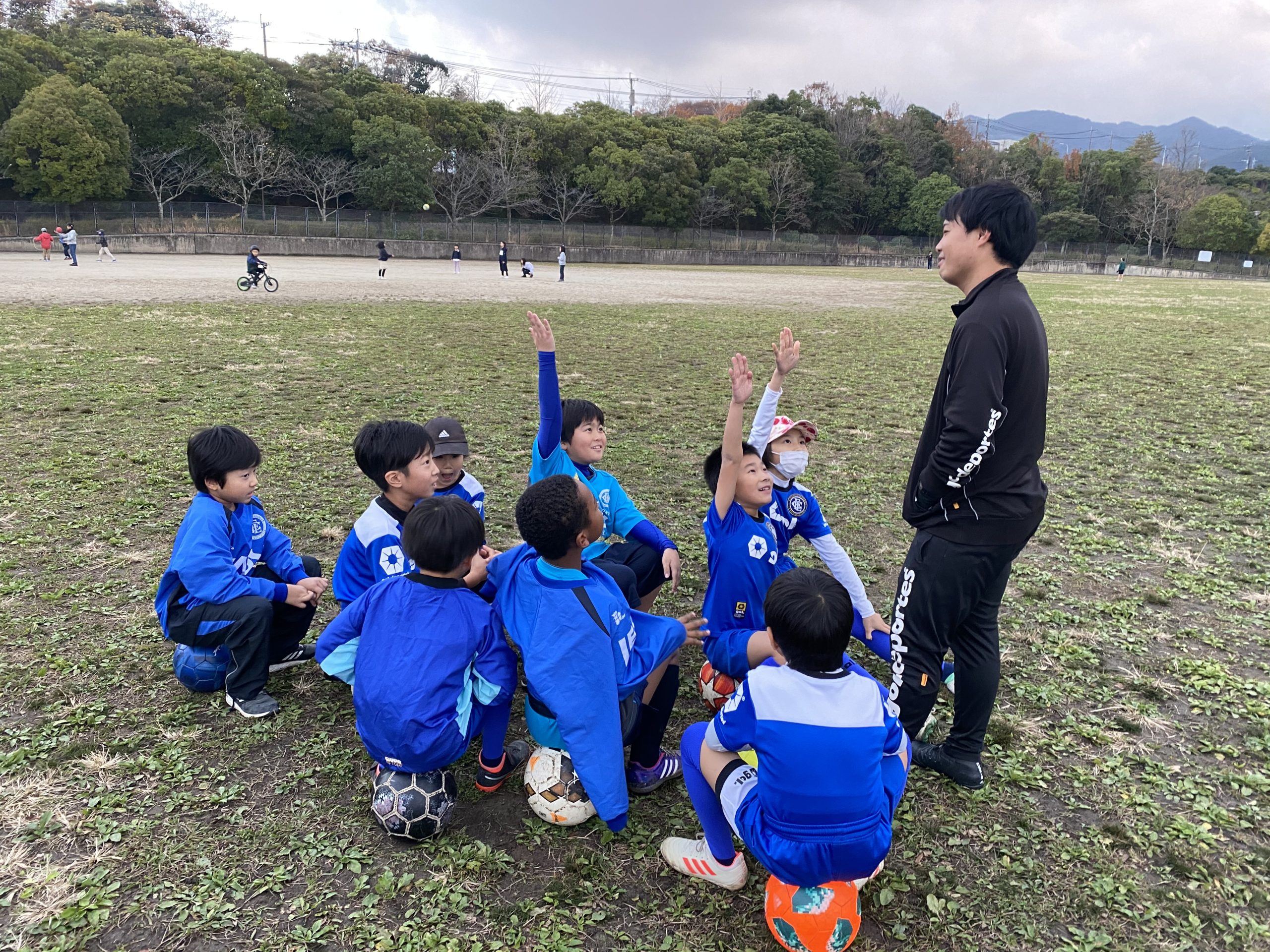 少年 サッカー の 重要 ポジション は どこ か 少年 サッカー の 重要 ポジション は どこ か Saesipapictada